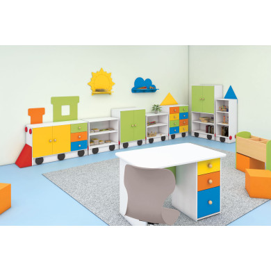 Aukšta viršutinė spintelė su durelėmis